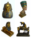 Ägyptische Figuren und Dekoration